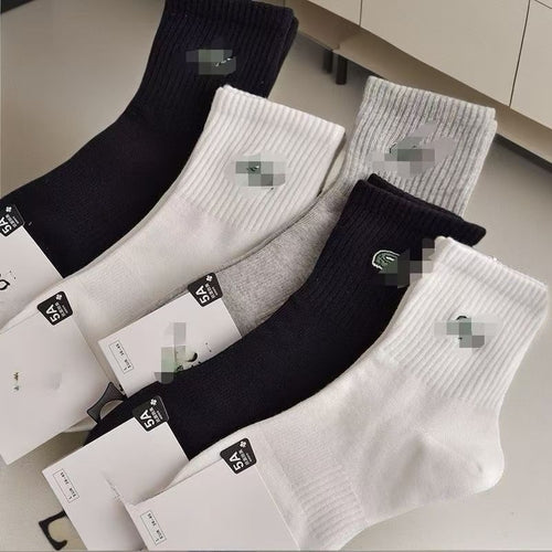 Mid-Calf Socks Spring and Summer Style for Men and Women, Trendy